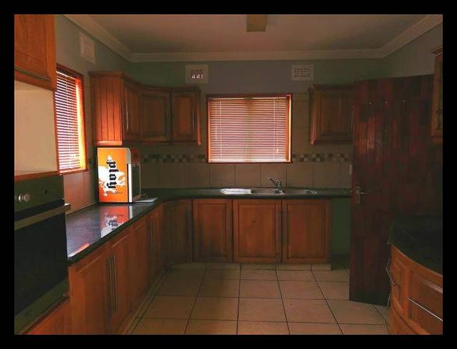 3 BEDROOM DUPLEX FOR SALE IN EMPANGENI CENTRAL